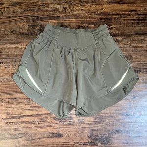 Lululemon Hotty hot shorts